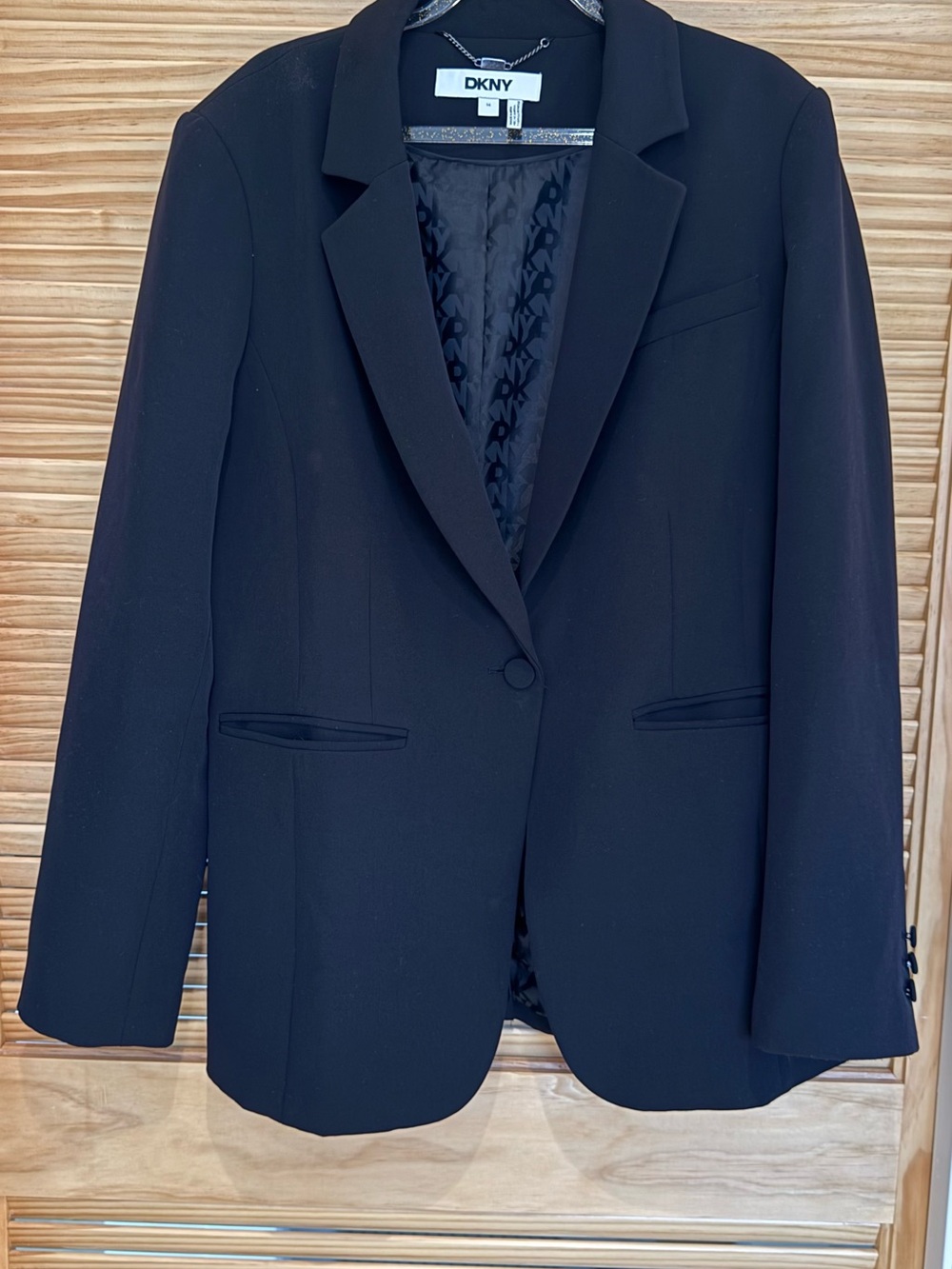 NWOT DKNY Women’s Black Single-Button Blazer